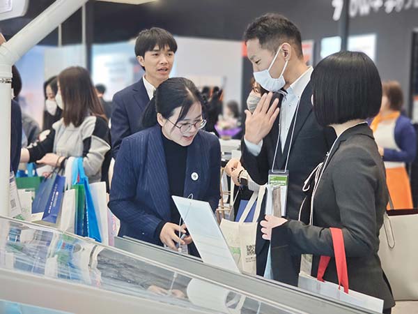 迈贝特东京PV EXPO现场